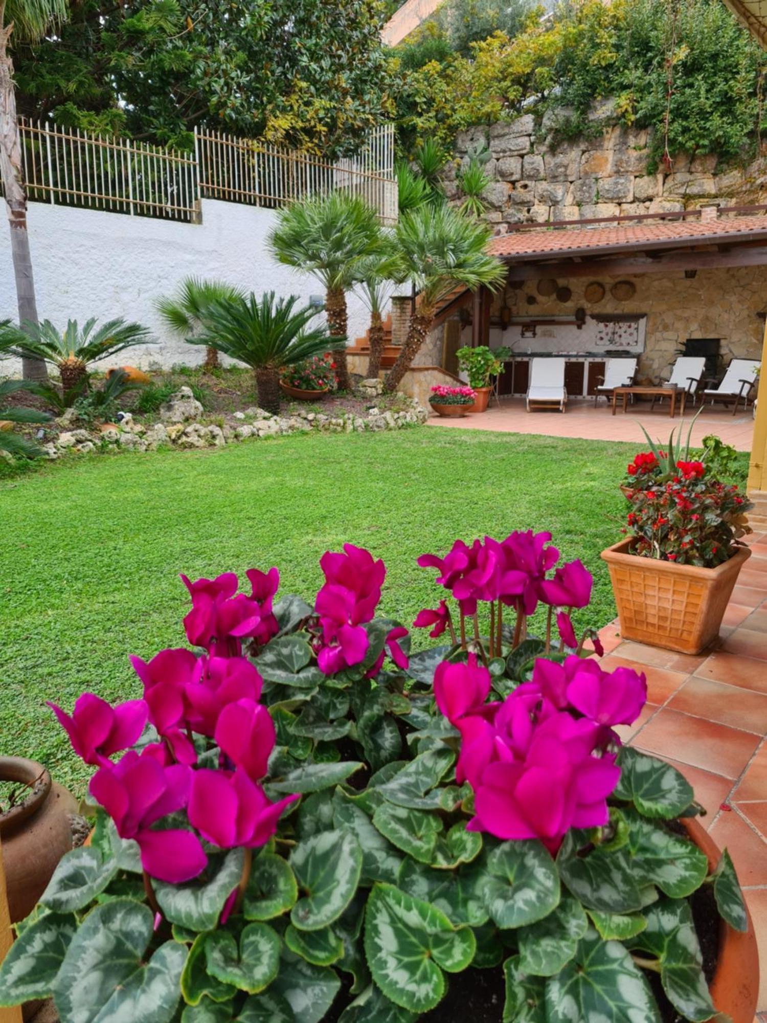 Villa Olga B&B Formia Kültér fotó